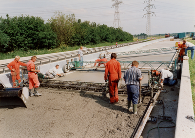 20231886 Spoorwegonderdoorgang Hoogeveen, 1992-06-10